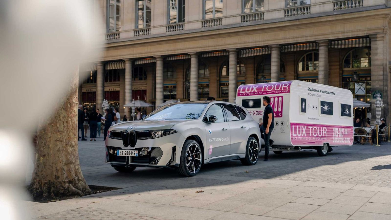 BMW Hosts Heartbeat-Powered Photography Tour in France — official BMW Group / LUX Tour image