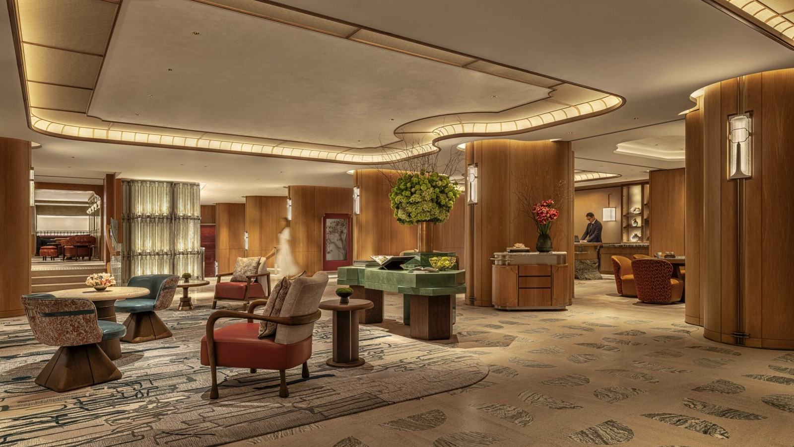 Landmark Mandarin Oriental Reopens with Michelin Keys — official Mandarin Oriental Hotel Group image