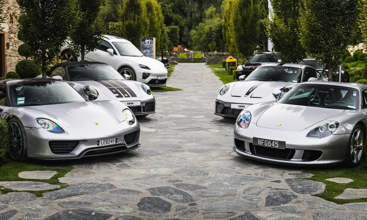 Official source-specific image: Porsche AG.