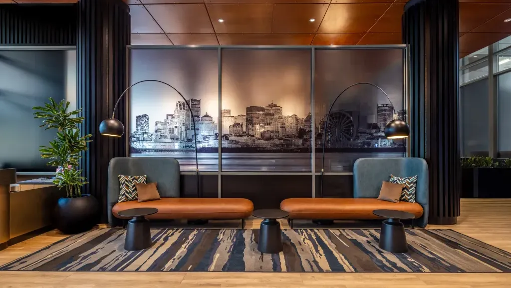 Official Embassy Suites Montréal image