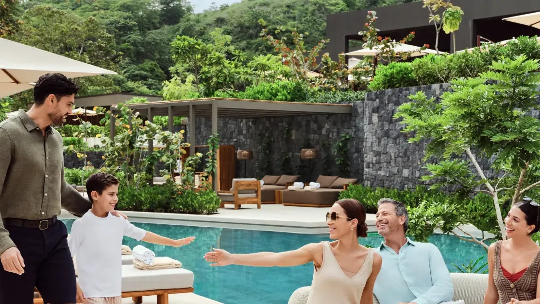 Official Hilton inheritourism family travel image