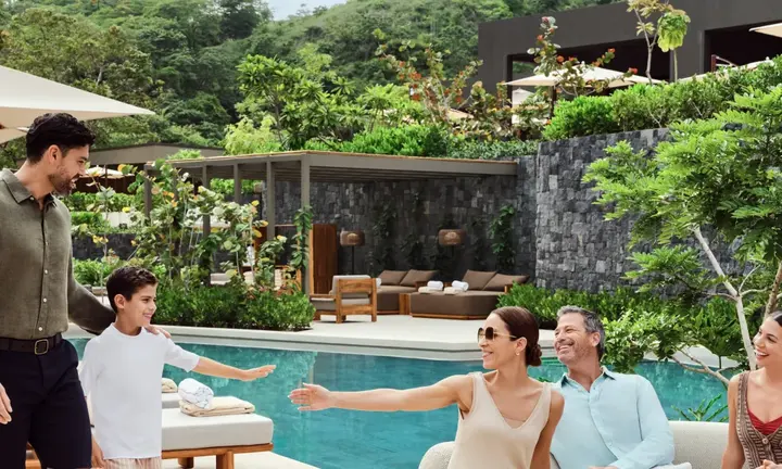 Official Hilton inheritourism family travel image