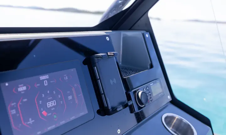 Official Honda BF200 BF225 BF250 V6 outboard range image