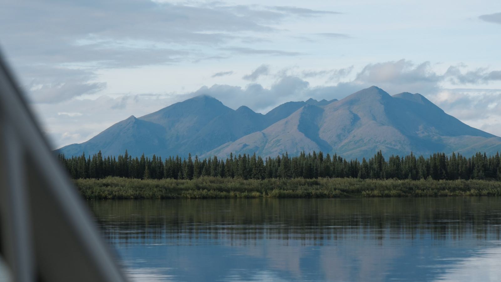 National Park Service / Rachel Heckerman, Jade Mountains reflected on the Kobuk River