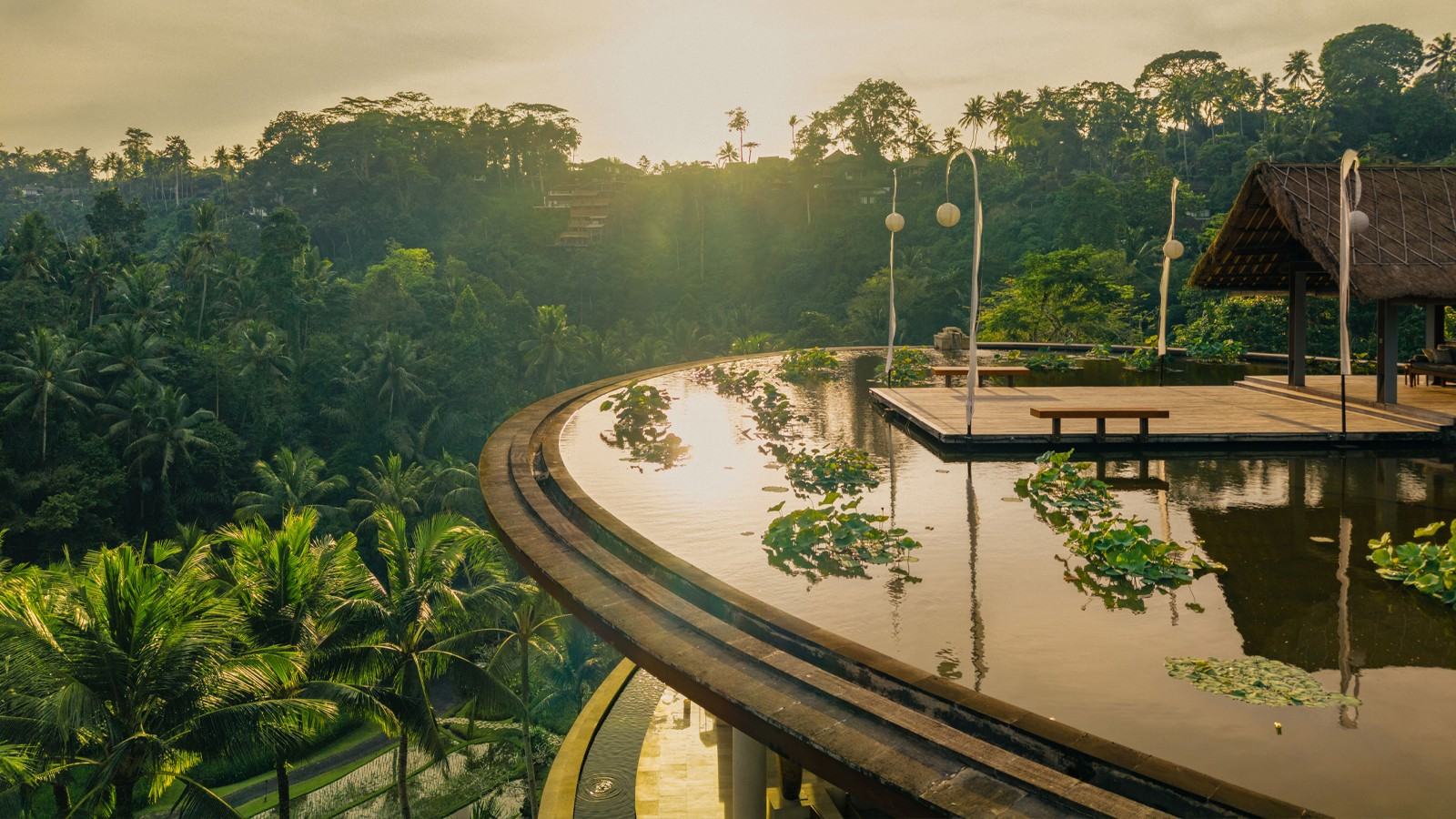 Four Seasons Bali Links Jimbaran Coast and Sayan River in Sacred Water Programme — official Four Seasons Bali photograph