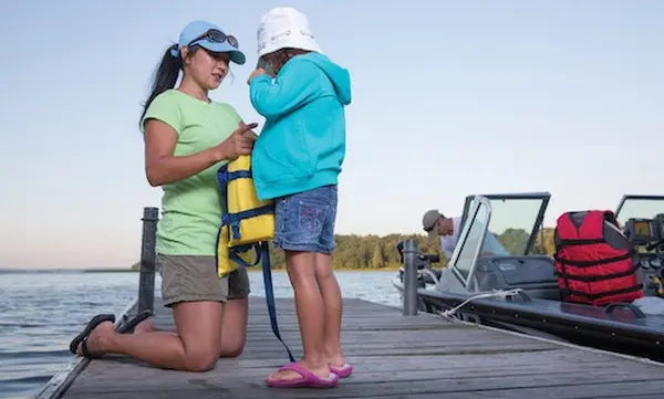 The Top Safety Tips for Boating with Kids — official Discover Boating image