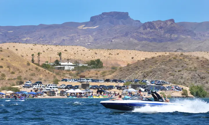 National Park Service / A. Cattoir — powerboat near a Lake Mohave beach | Lake Mead by Powerboat: Desert Coves, Big Water and a Better Day-Trip Plan
