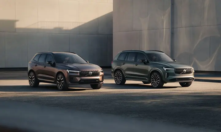 Volvo Refreshes XC60 and XC90 Plug-In Hybrids for Longer Electric Trips — official Volvo Cars image