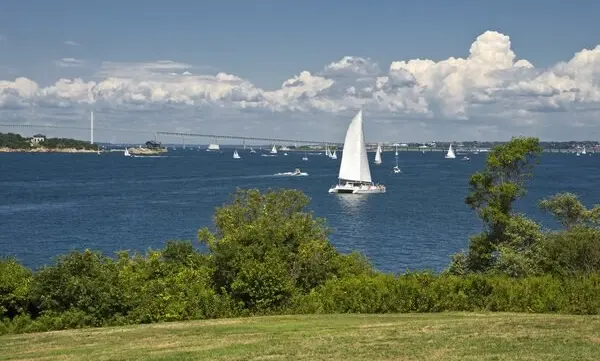 The Top 10 Fall Sailing Destinations — official Discover Boating image
