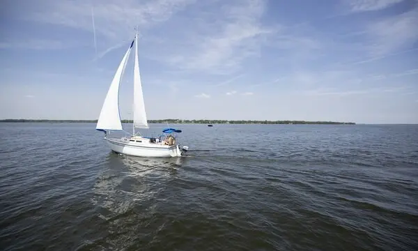 Sailing Basics: 10 Nautical and Sailing Terms To Learn — official Discover Boating image