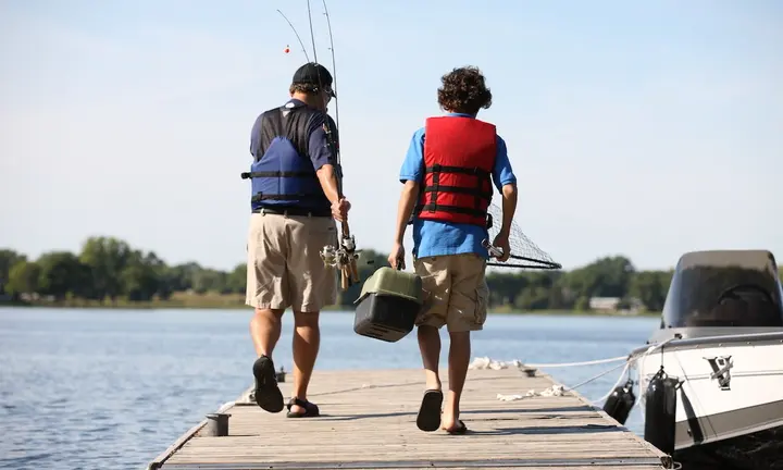 6 Reasons to Start a Fishing Journal — official Discover Boating image
