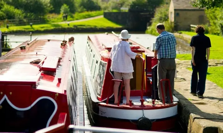 A Canal Boat Holiday Turns the Journey Into the Break — official Canal & River Trust image