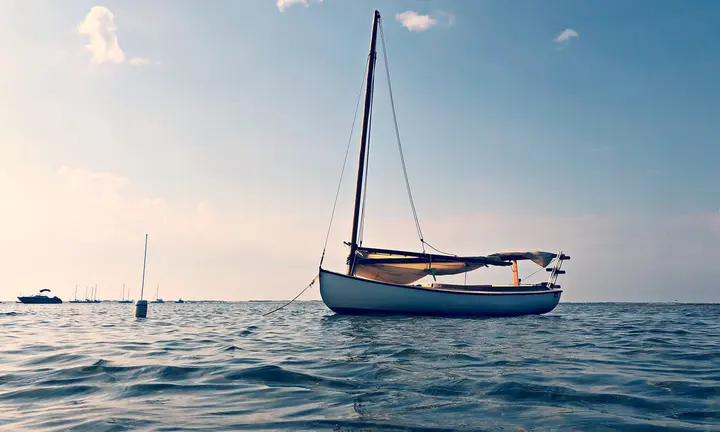 Why Learn How to Sail? Reasons to Learn Sailing — official Discover Boating image