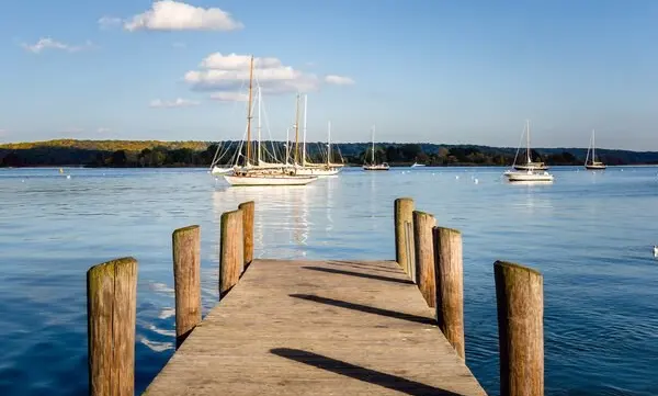 The Top Connecticut Boating Destinations — official Discover Boating image