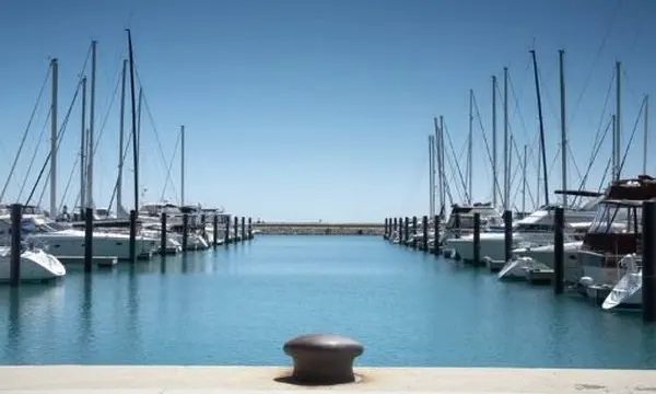 Self-Docking Boats: Our Guide to This Emerging Technology — official Discover Boating image