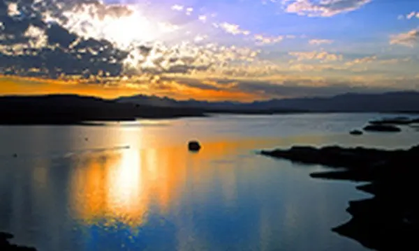 Powerboating & Sailing: Favorite Destinations — official Discover Boating image