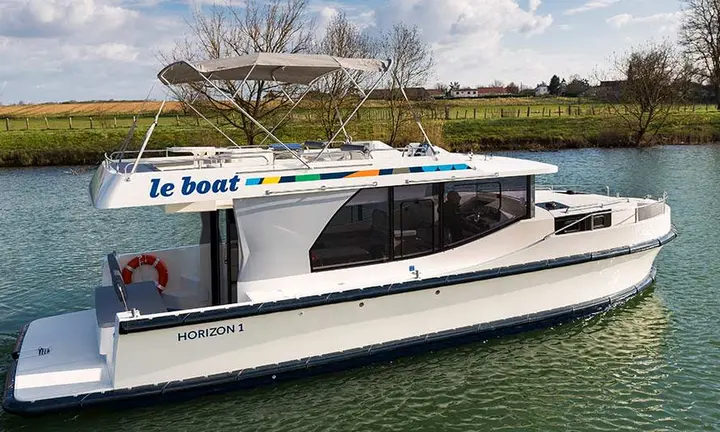 Le Boat Opens 2027 and 2028 Self-Drive Holidays With 11.5m Horizon 1 in Scope — official source image