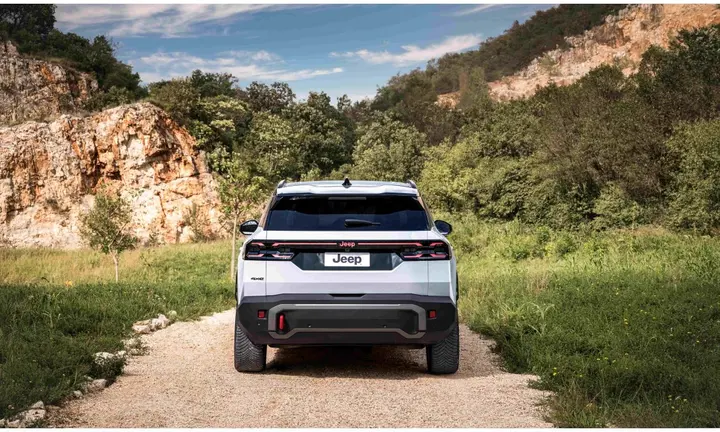 Jeep Compass 4xe Adds Electric 4WD Capability for Outdoor Weekends — official source image