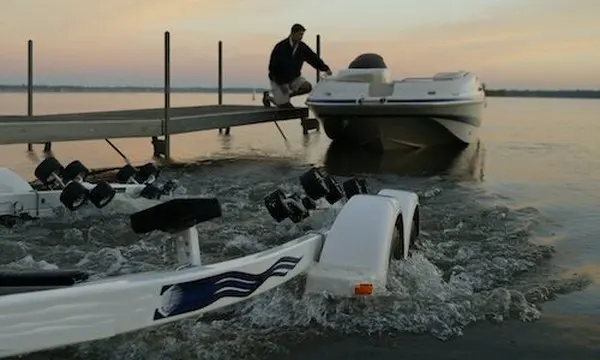 Good Boat-Ramp Etiquette Is Mostly About Doing the Preparation Somewhere Else — official Discover Boating image