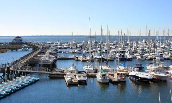 South Carolina Boating Guide: 6 Spots to Boat in South Carolina — official Discover Boating image