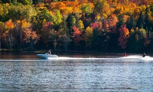 10 Fall Watersport Destinations to Visit — official Discover Boating image