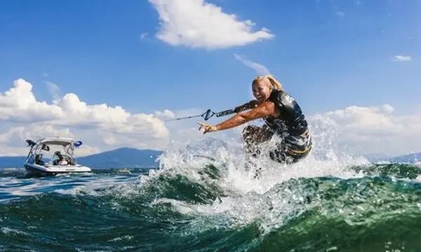 Wakeboarding & Wakesurfing Terms Every Rider Should Know — official Discover Boating image