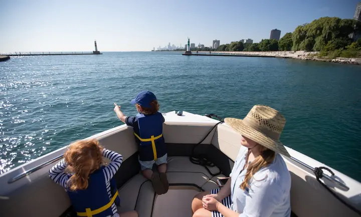 Five Ways Children Can Help Keep Lakes and Rivers Clean While Boating — official Discover Boating, Water Conservation for Kids image