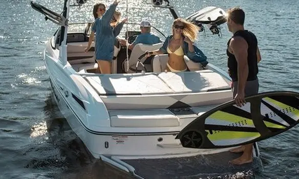 Great Watersport Holidays Can Be Found on Lakes, Islands and Urban Waterfronts — official Discover Boating image