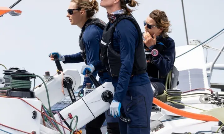Henri-Lloyd Backs UpWind Women’s Offshore Programme With Sailing Kit — official source image