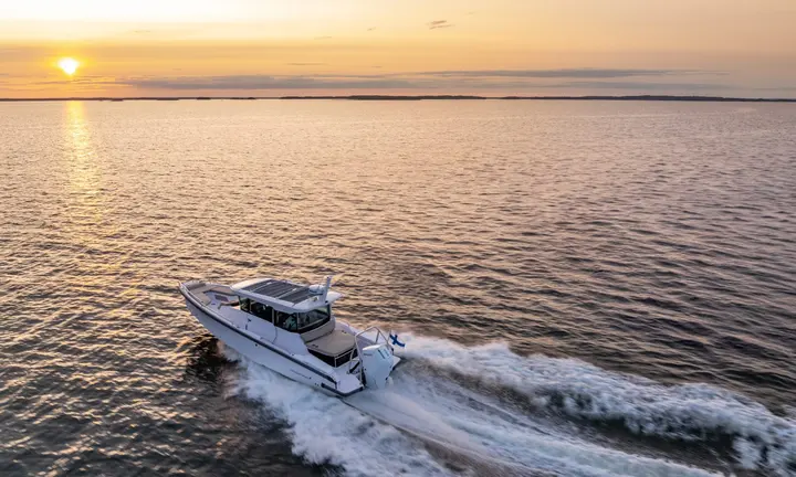 Axopar 29 XC Cross Cabin Makes Year-Round Family Boating More Practical - Axopar Boats official 29 XC Cross Cabin model and 2026 specifications image