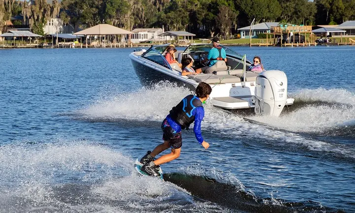 Three Habits Make Wake Sports Driving Safer and More Enjoyable — official Yamaha Blue Life image