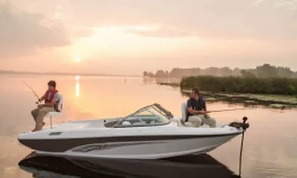 Secrets to Fall Freshwater Fishing — official Discover Boating image