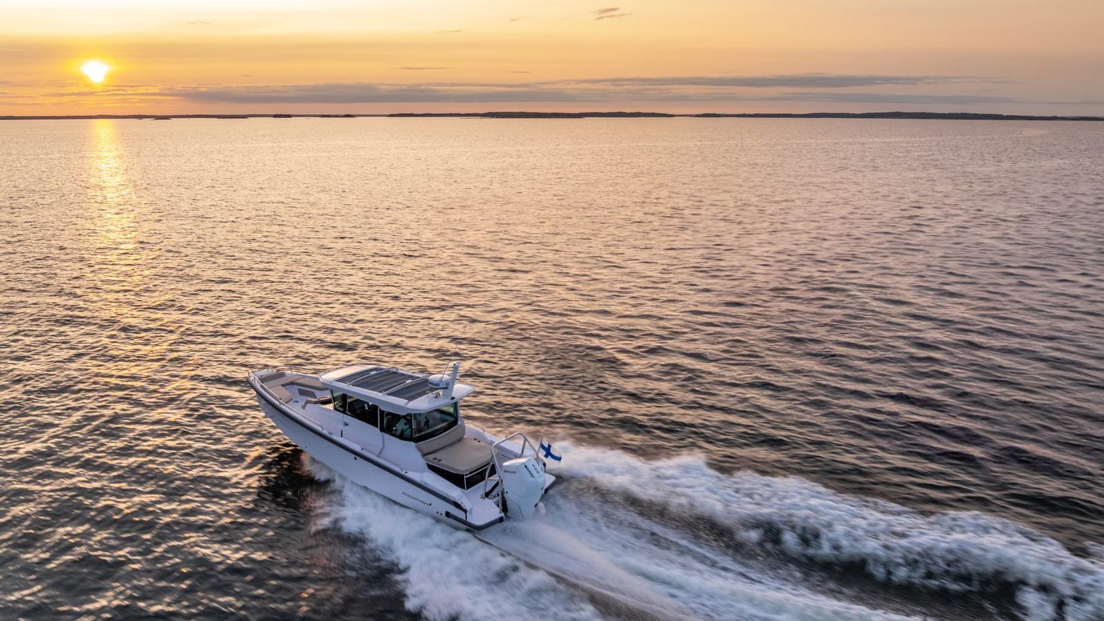 Axopar 29 XC Cross Cabin Makes Year-Round Family Boating More Practical - Axopar Boats official 29 XC Cross Cabin model and 2026 specifications image