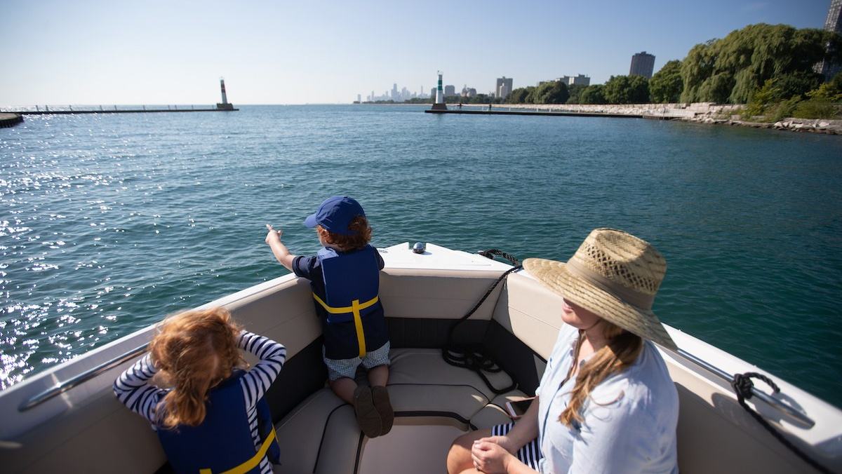 Five Ways Children Can Help Keep Lakes and Rivers Clean While Boating — official Discover Boating, Water Conservation for Kids image