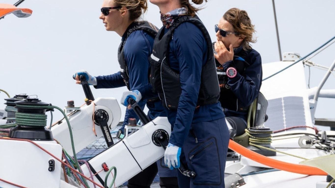 Henri-Lloyd Backs UpWind Women’s Offshore Programme With Sailing Kit — official source image
