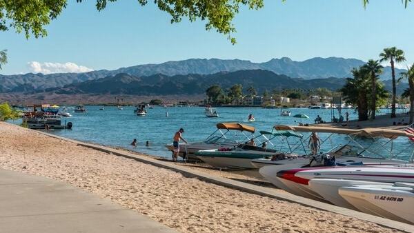 10 Affordable Boating Destinations to Explore — official Discover Boating image
