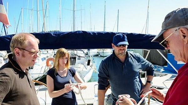 The Top 4 Reasons to Take a Boating Safety Course — official Discover Boating image