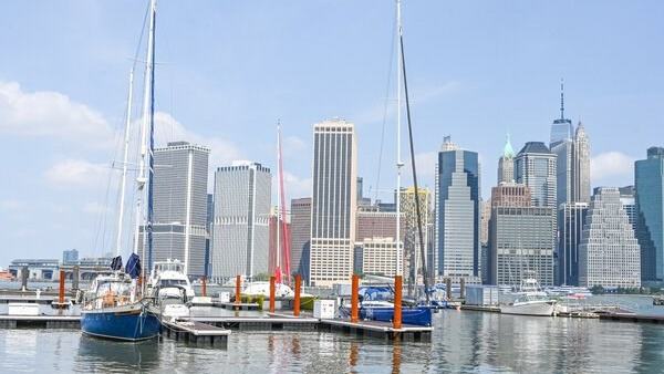 New York Boating Guide: 6 Spots to Boat in New York — official Discover Boating image