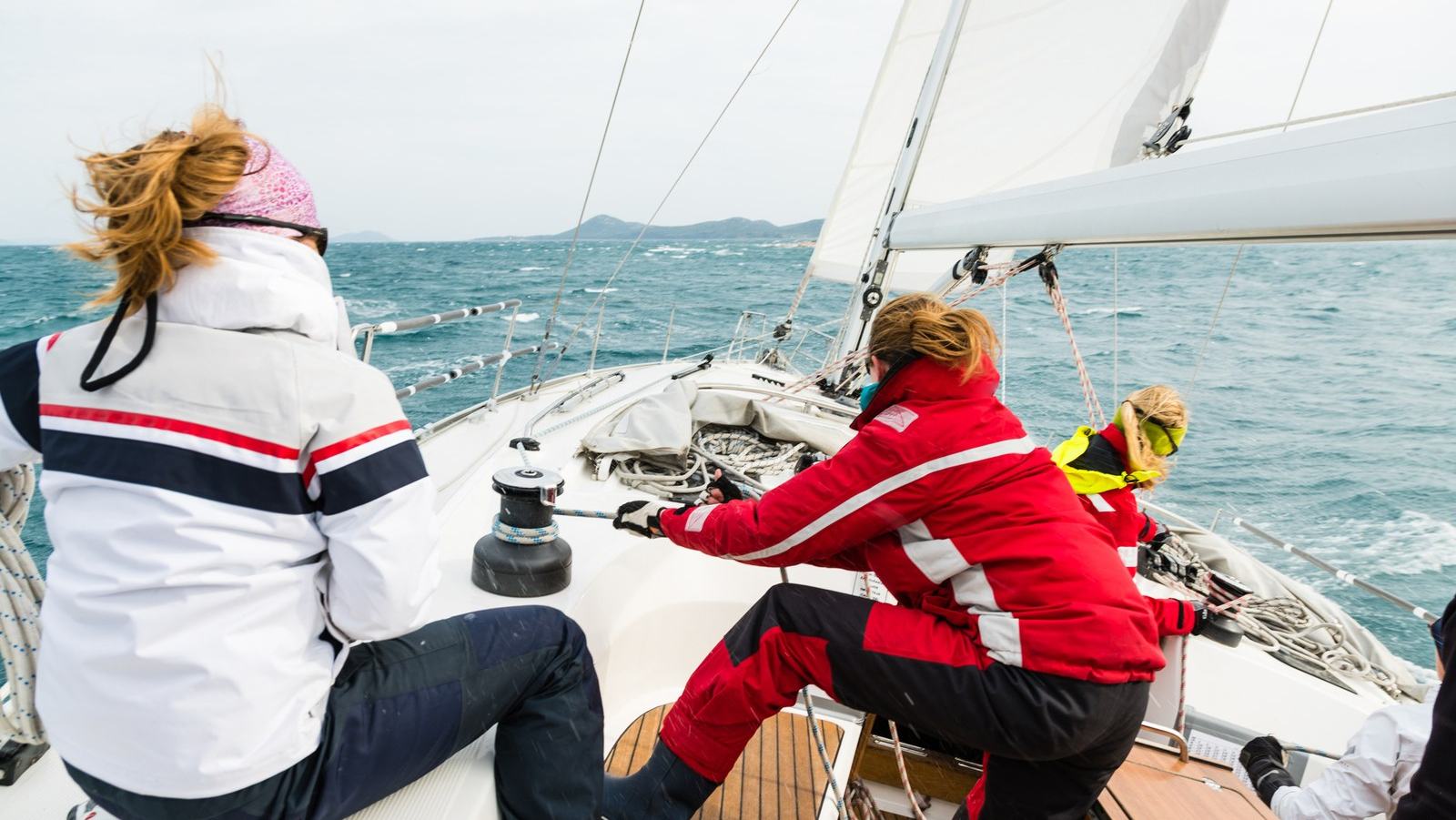 Sailing is Easy — official Discover Boating image