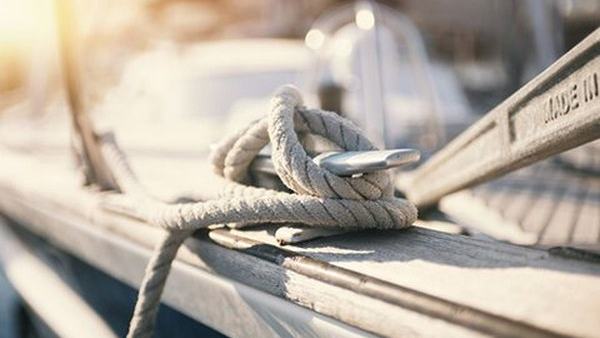TOWING THE LINE: NINE TIPS FOR TOWING — official Discover Boating image