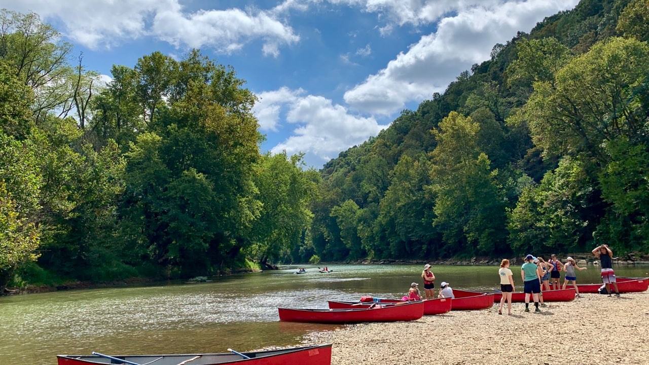 Mammoth Cave Above Ground: Canoeing Kentucky's Green and Nolin Rivers - National Park Service image