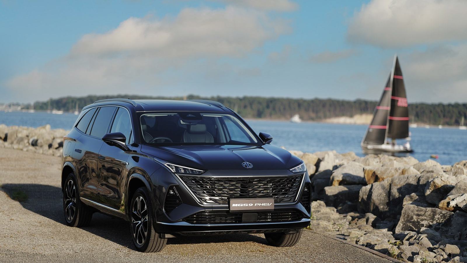 MG Becomes Automotive Partner of RYA and British Sailing — official Royal Yachting Association image