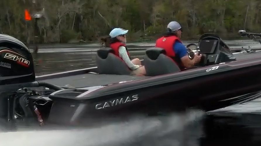 Trim Tabs Can Make a Small Boat Feel Better in Changing Conditions — official Yamaha Blue Life image