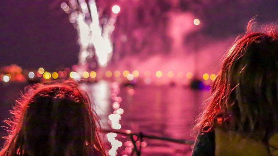 Fireworks From the Water Can Be Spectacular — and Very Busy — official Yamaha Blue Life image