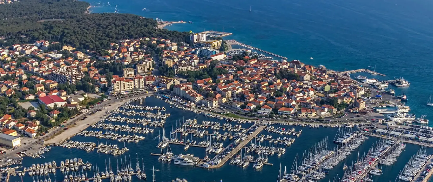 BENETEAU Focuses on Antares Family Cruisers at Biograd Boat Show — official BENETEAU image