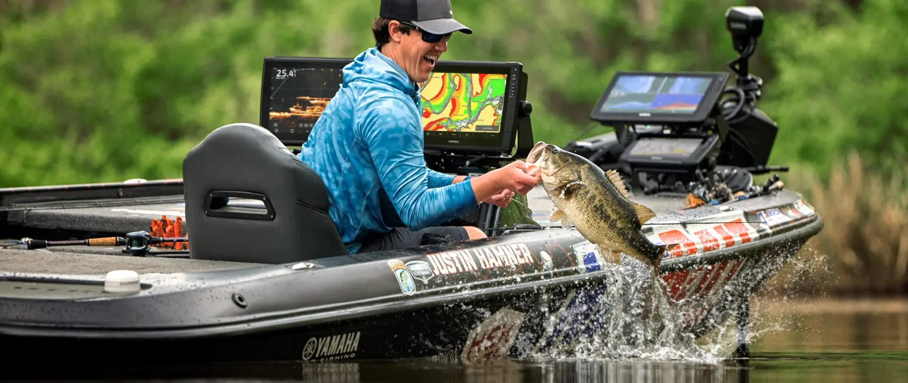 Garmin Adds 16-Inch ECHOMAP Ultra 2 Chartplotters