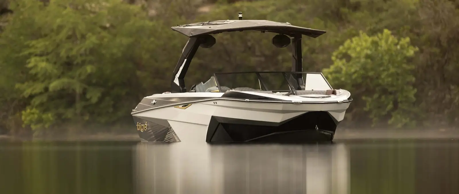 Tigé Unveils 21-Foot Z1 for the 2027 Wakesurf Season — official Tigé Boats official model announcement, 1 July 2026 image