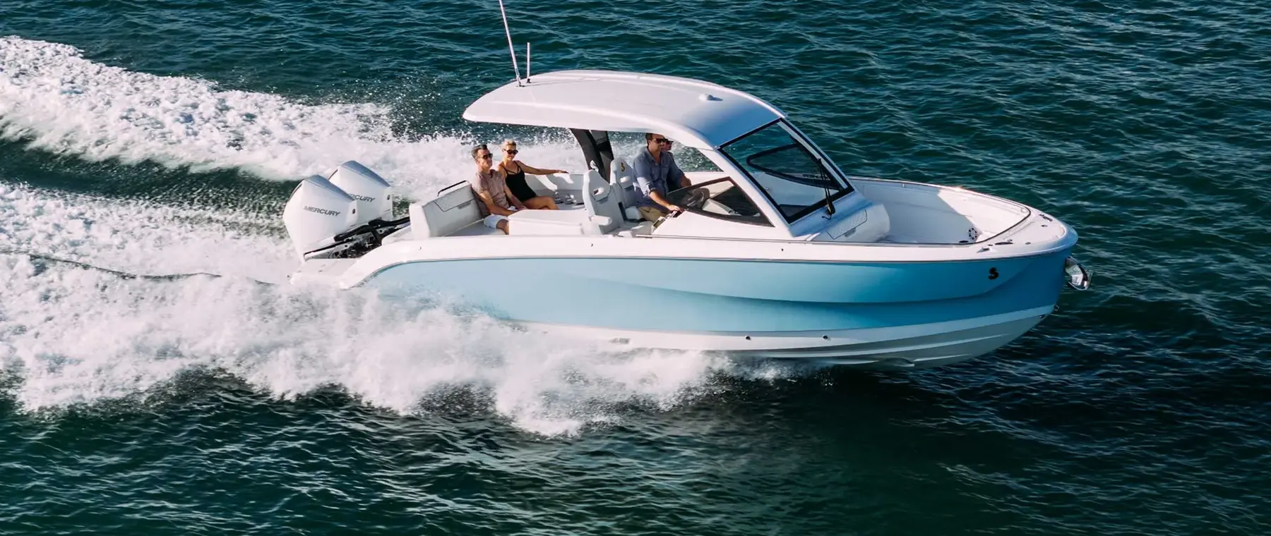 BENETEAU Flyer 30 Starts a New Generation of Dayboats
