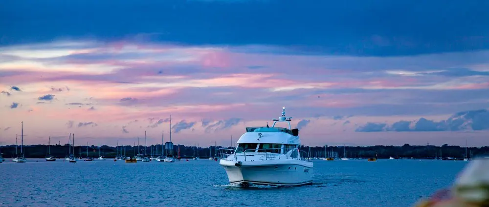 Ofcom Review of UK Maritime Spectrum Licenses — official Royal Yachting Association image
