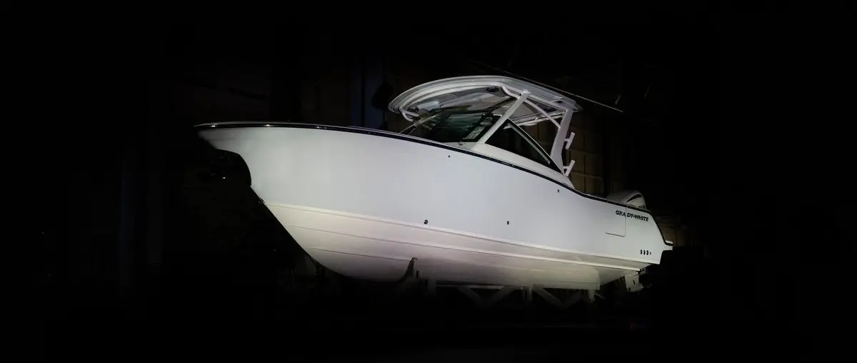 Official boat-builder photograph | Grady-White Freedom 265 brings flexible family cruising to the 2026 show season